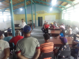 CORPOCENTRO orienta a la comunidad de Vigirima en Guacara en la construcción de la ACA y Mapa de Soluciones